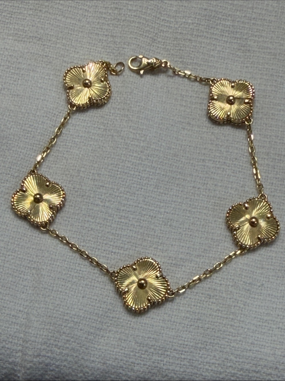 14K Gold Clover Link Bracelet - Elegant Women's Jewelry